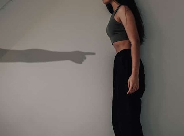 What Are the Effects of Social Media on Body Image and Eating Disorders?